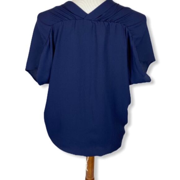 Tobi Navy Chiffon Short Sleeve Blouse Size Small - Picture 2 of 6